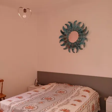 Gorofai Apartament *